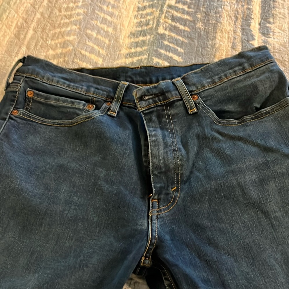 Men’s Levi’s 511 Jeans! Worn once. Size 34 x 32.